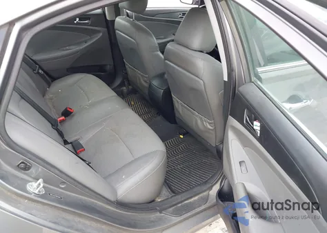 2013 Hyundai Sonata Se z USA, uszkodzony, nr VIN 5NPEC4AC7DH679092